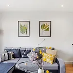 Boutique Bristol Abode - Sleeps 6-Parking &Garden